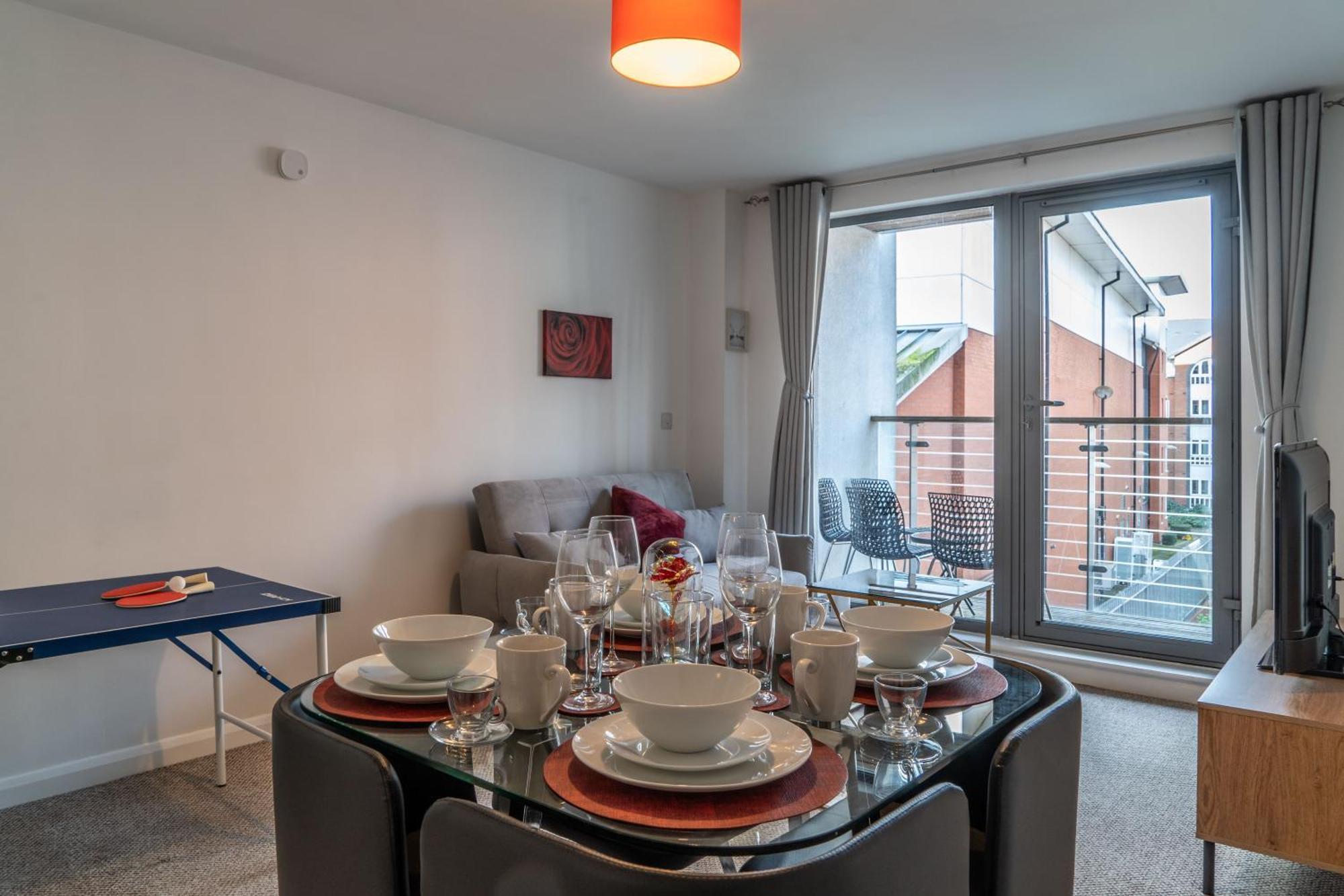 Central Suite Near Mailbox, King Bed, Ping Pong, Netflix, Sleeps 4 Бірмінгем Екстер'єр фото